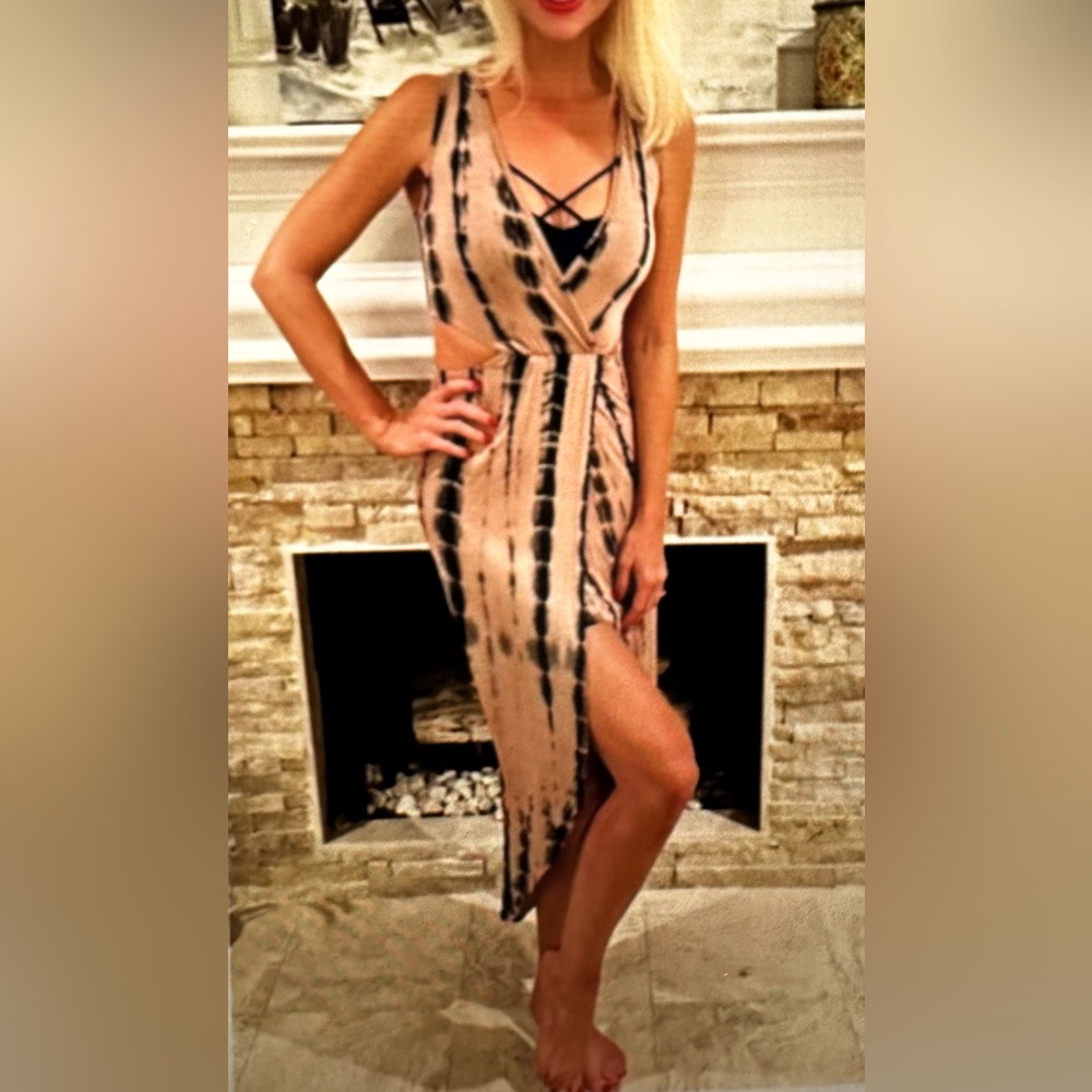 Super cute Boho Tie Dye cut out dress